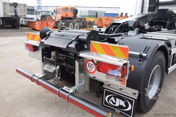 Hook arm system MAN TGM 18.320