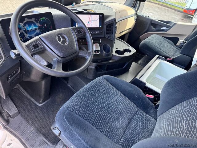 Standard-SZM Mercedes-Benz Actros 1840 2021 MirrorCam 2x TANK VOL-SPOILER-SET