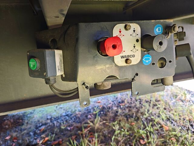 Auflieger mit Pritsche & Plane KÖGEL S24-1  BPW ECO-Achsen Liftachse Vario Fix