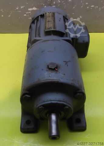 Gear motor 0.059/0.1 kW 38/76 rpm 60 Hz SEW-EURODRIVE R53D228-4