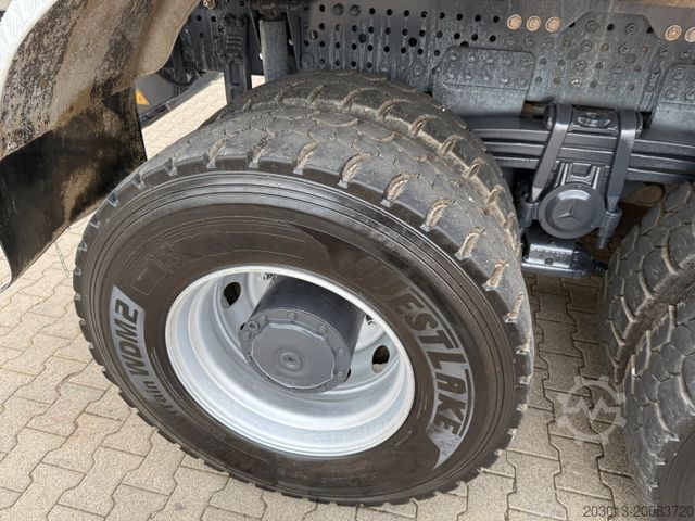 Tipper truck MERCEDES-BENZ 4145 8x8 Meiler Dreiseitenkipper Bordmatik
