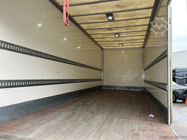 Box body Mercedes-Benz Antos 2124 / 18 Ton / 150 dkm / Box / Loadlift ...