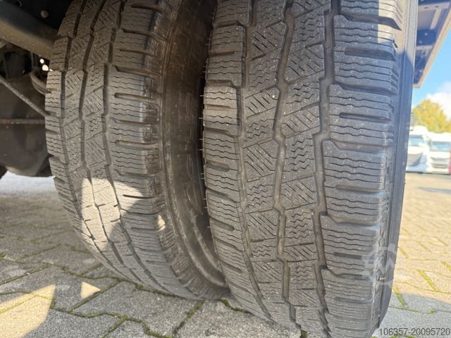 Box van IVECO Daily 70C18A8/P,Hi-Matic,Klima,Luftfed.,LBW.1000