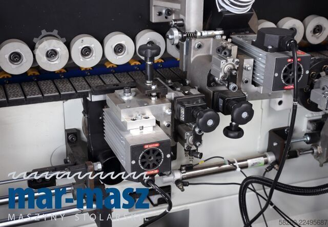 Edge banding machine Holzing G-MAX 480 zarabianie naroży wstępny frez