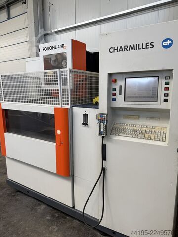 Wire eroding machine CHARMILLES Robofil 440 CC