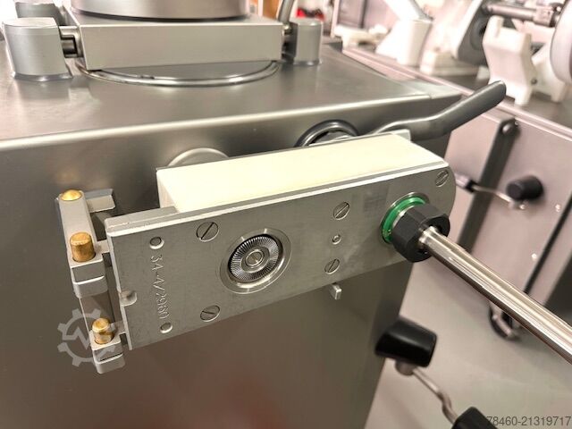 Fleischverarbeitungsmaschine Handtmann VF-608