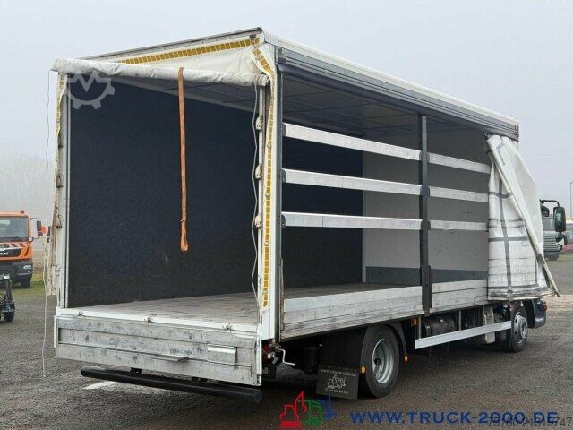 Box van MAN TGL 8.190 Koffer - Schiebeplane rechts