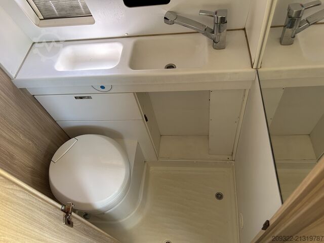 Kastenwagen Wohnmobil / Campervan Fiat Ducato Weinsberg Carabus 600 K | 2023 | EURO 6 | Venditore Professionale