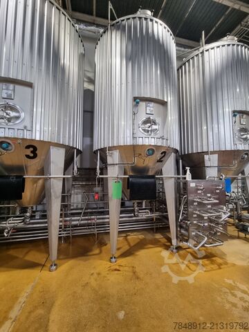 Fermenter Reiger Fluid Processing Group 12,400 Litre Fermentation Tanks