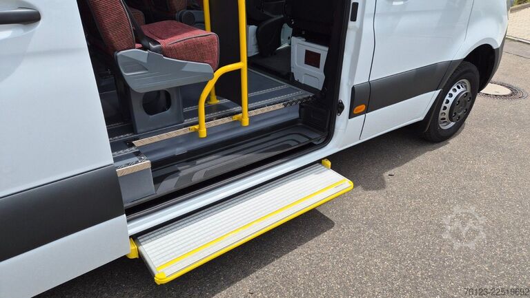 Kleinbus MERCEDES-BENZ 10 x 517 Sprinter Lord Light  22 SS Aktionspreis