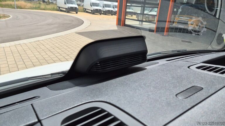 High top van MERCEDES-BENZ Sprinter III Kasten  519 CDI RWD 4x 4 Allrad