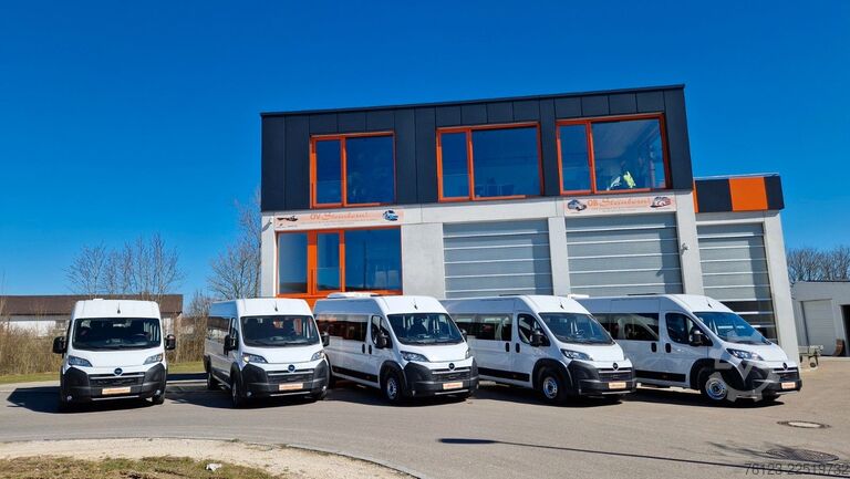 Minibus FIAT 2x  Opel Movano 18 SS  in Stock Fiat Ducato