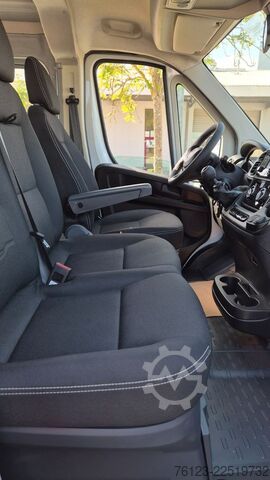 Minibus FIAT 2x  Opel Movano 18 SS  in Stock Fiat Ducato