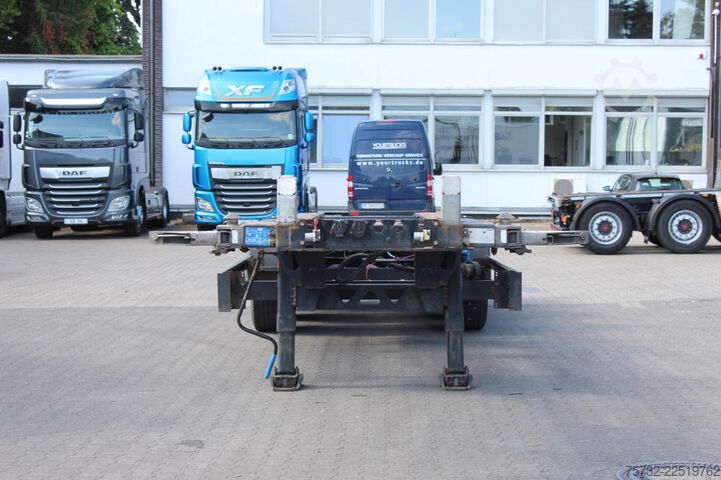 Auflieger-Wechselfahrgestell Kögel Multi Container Chassis Port 45 Triplex