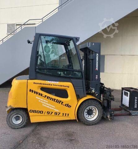 Front fork lift Jungheinrich EFG 545
