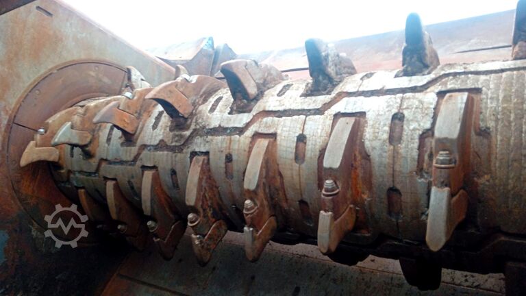 Mobile shredding plant Doppstadt Inventhor 6 Plus