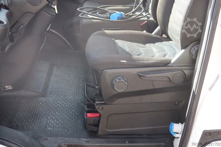 Kühlkastenwagen Iveco Daily 35S16 L3/H2 Koel/Vries/ verwarmen Carrier...