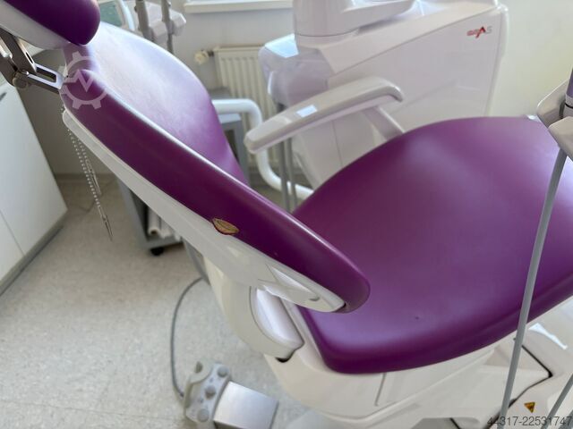 Panoramic X-ray device and patient chair  Vista Pano S u. Anthos 5 int.