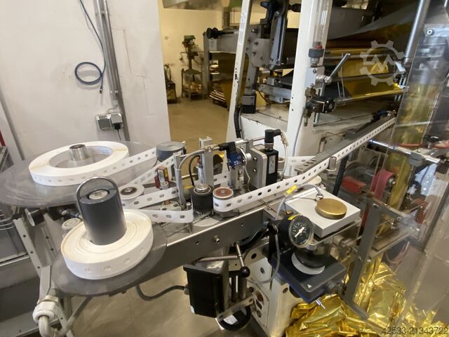 Bag forming, filling and sealing machine Rovema VPU