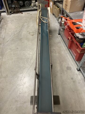 Bag forming, filling and sealing machine Rovema VPU