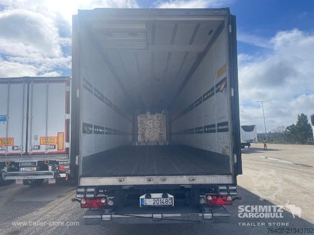 Reefer semitrailer Schmitz Cargobull Semitrailer Reefer Standard Plataforma