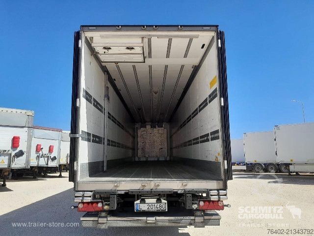 Reefer semitrailer Schmitz Cargobull Semitrailer Reefer Standard Plataforma
