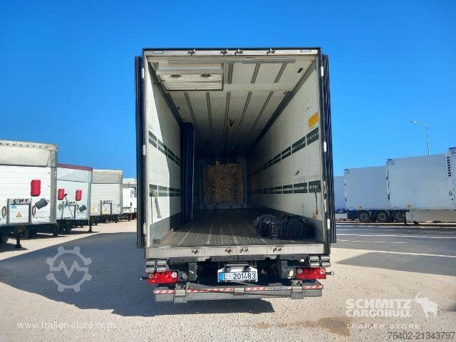 Reefer semitrailer Schmitz Cargobull Semitrailer Reefer Standard Plataforma