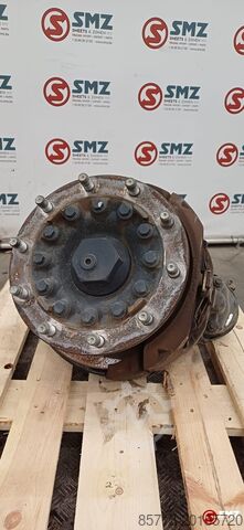Steering part Iveco Occ wielnaaf + remklauw links meeloopas Iveco