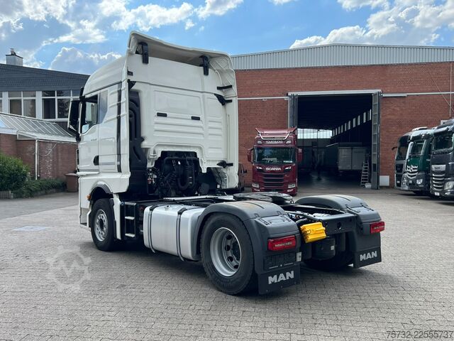 Standard tractor unit MAN TGX 510 BL Retarder   LED   Standklima   2Tank