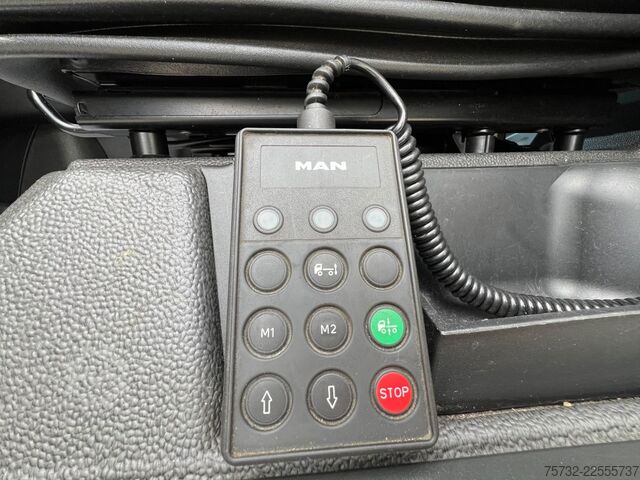 Standard tractor unit MAN TGX 510 BL Retarder   LED   Standklima   2Tank
