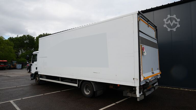 Suitcase MAN TGL 12.190 Closed box truck