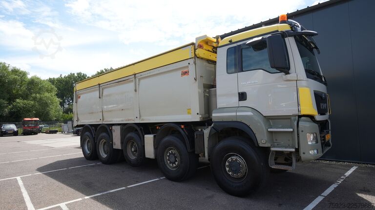 Tipper MAN TGS 49.460 10x8 tipper 413.700km