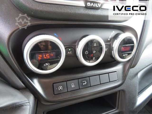 Transporter mit Koffer IVECO Daily 35S16 Koffer/LBW Klima/Tempomat/Kamera