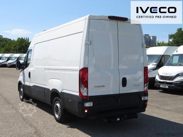 Kastenwagen hoch IVECO Daily 35S16V Klima, AHK, PDC, RS 3520mm, L3H2