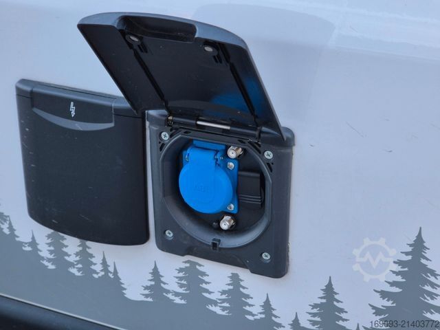 Campervan SUNLIVING V 60 SP X-TRA *TV*Solar*12"Radio*200Ah*Markise