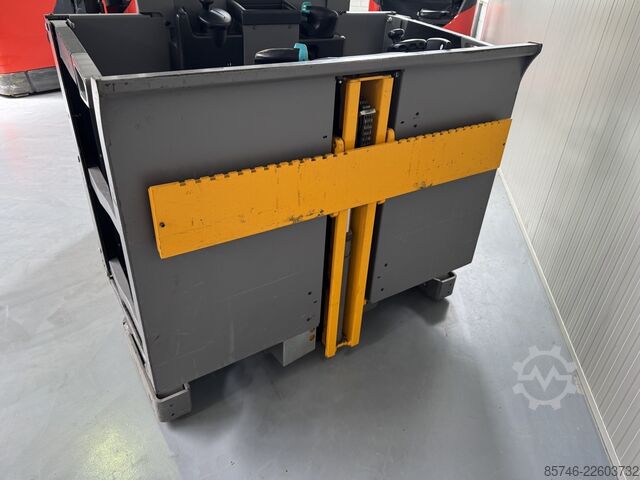 EKS 210 - Drahtführung !! PSA!! DOPPELTE Lenkung!! Triplex FFL JUNGHEINRICH EKS 210 - Wire Guidance !! PSA !! DOUBLE steering !! Triplex FFL
