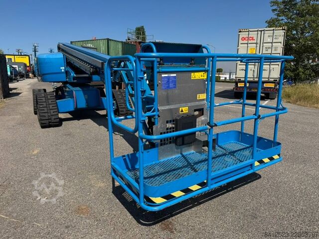 Teleskopbühne Genie S 65 Trax