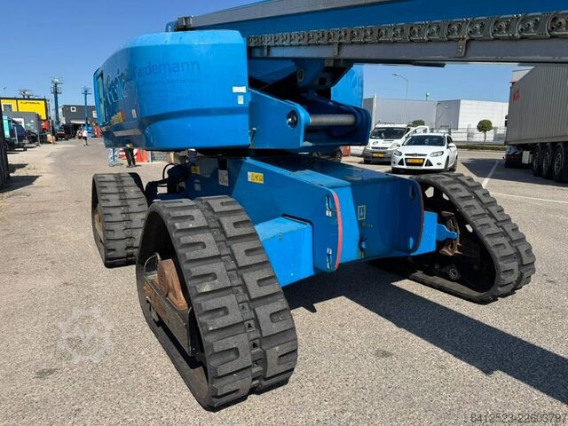 Teleskopbühne Genie S 65 Trax