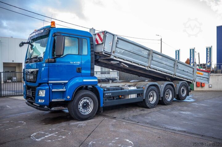 Tipper MAN TGS 35.440 BL 8x4-4