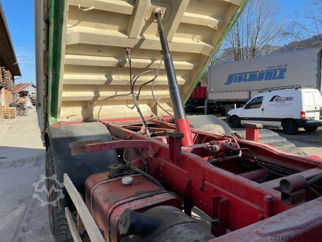 Tipper truck STEYR 18 S 26 4x2  3- Seiten Kipper  Bj 1995