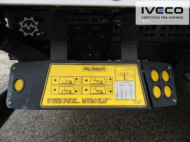 Box van IVECO Daily 35C16 Koffer/LBW Klima, Zwillingsreifen