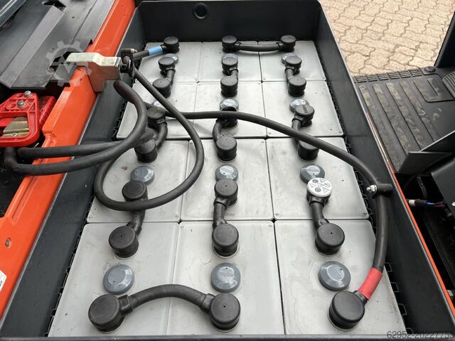 Electric 3-wheel forklift Toyota 7 FBEST 15