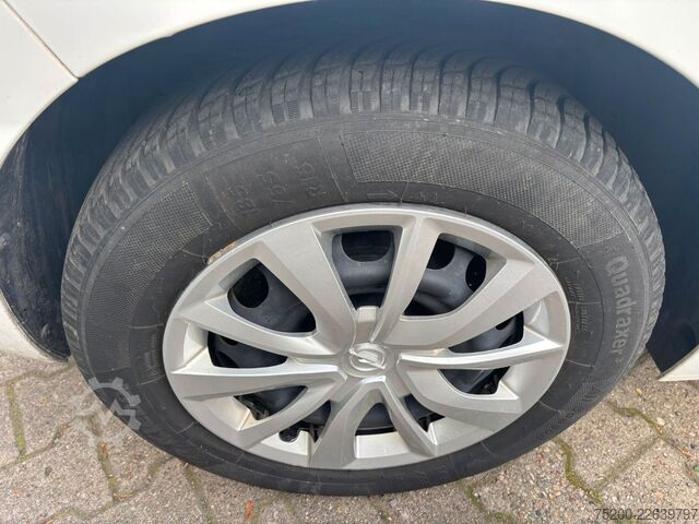 Van OPEL Corsa F Edition