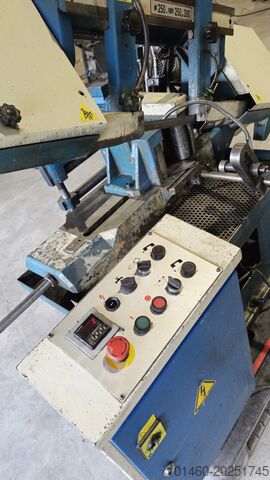 Vollautomatische Bandsägemaschine BMSO 250 x 300