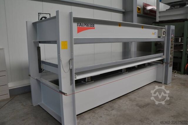 Veneer press Italpresse UT/6L Prasa do forniru