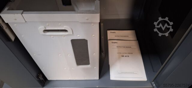 Card cutter Duplo DC 615