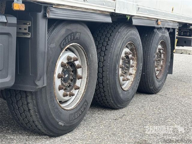 Reefer semitrailer Schmitz Cargobull Semitrailer Reefer Multitemp Dobbeldekk