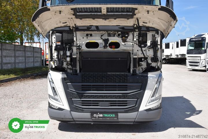 Standard tractor unit VOLVO FH 500 Globetrotter XL