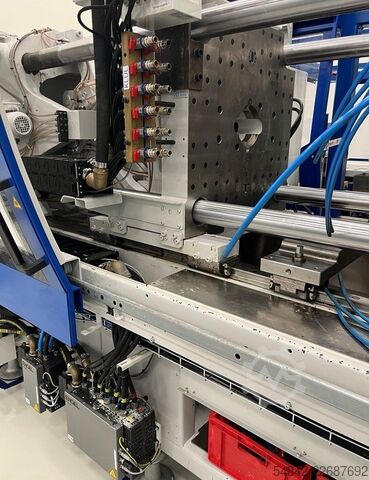 Injection molding machine ENGEL e-motion 440-160 T