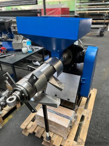 Oil press Peletto WT-150